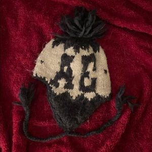 🖤 American Eagle winter hat